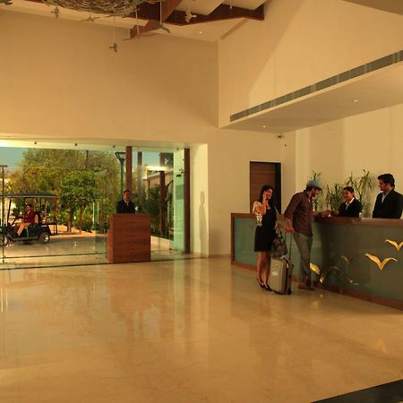Palm Green Club Resort Jetalpur Exterior foto